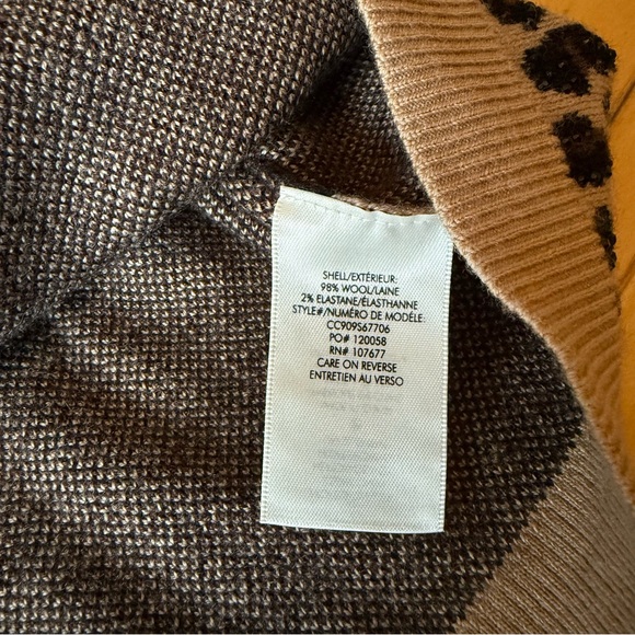 ALICE + OLIVIA Connie Embellished Leopard Sweater long Sleeves Top Size: M - Picture 8 of 11